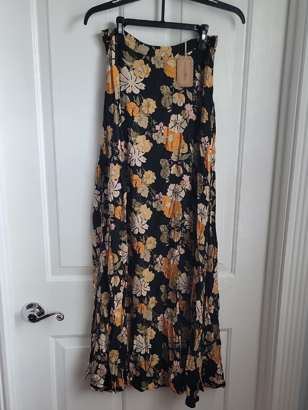 NATURAL LIFE Black Maxi Skirt with Yellow & Pink Floral Print New Nwt Xs X Small